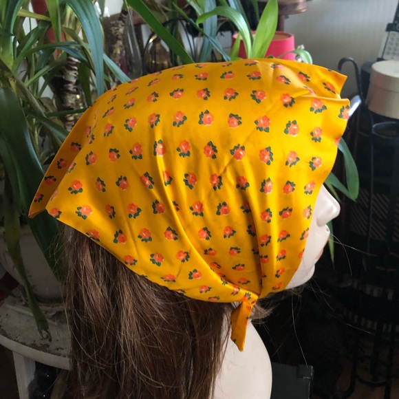 Vintage Triangle Kerchief Bandana Head Wrap - Picture 5 of 8